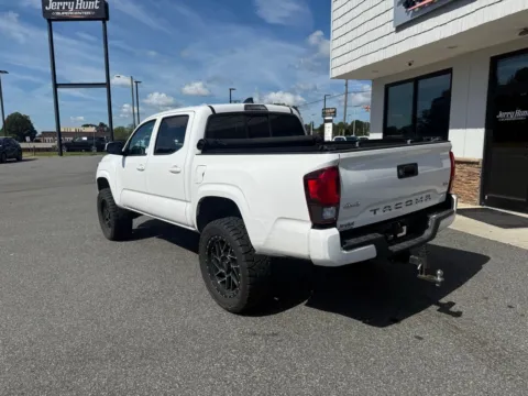 More photos of 2021 Toyota Tacoma SR at Jerry Hunt Supercenter - Lexington, NC
