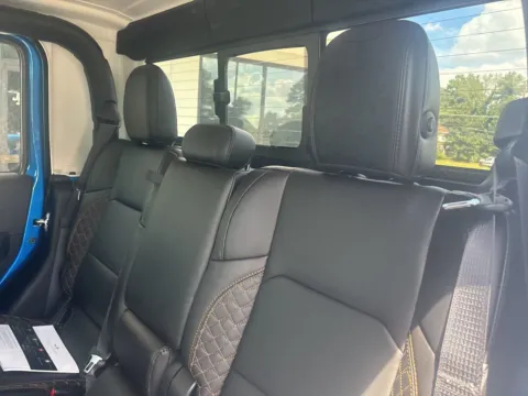 More photos of 2023 Jeep Gladiator High Altitude at Jerry Hunt Supercenter - Lexington, NC
