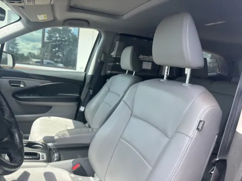 Photos of 2020 Honda Pilot EX-L for sale in Lexington, NC at Jerry Hunt Supercenter - Lexington