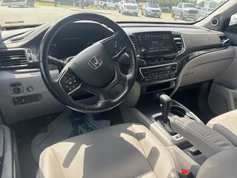 Another view of 2020 Honda Pilot EX-L for sale in Lexington, NC at Jerry Hunt Supercenter - Lexington