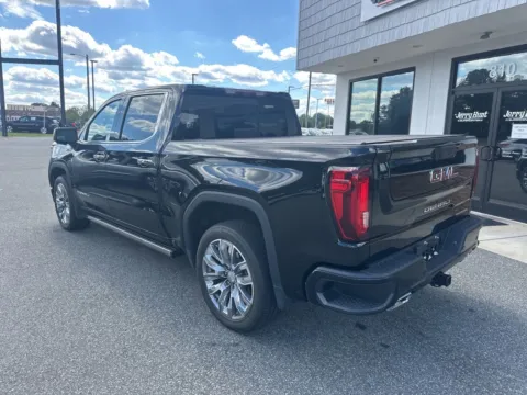 More photos of 2023 GMC Sierra 1500 Denali at Jerry Hunt Supercenter - Lexington, NC
