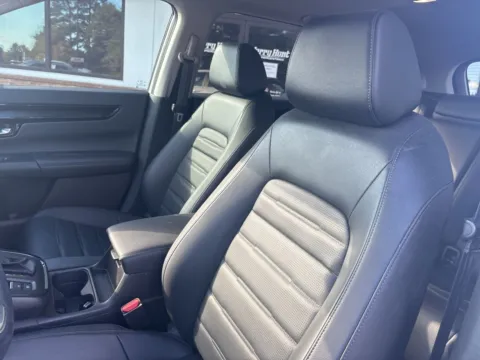 Photos of 2025 Honda CR-V EX-L for sale in Lexington, NC at Jerry Hunt Supercenter - Lexington