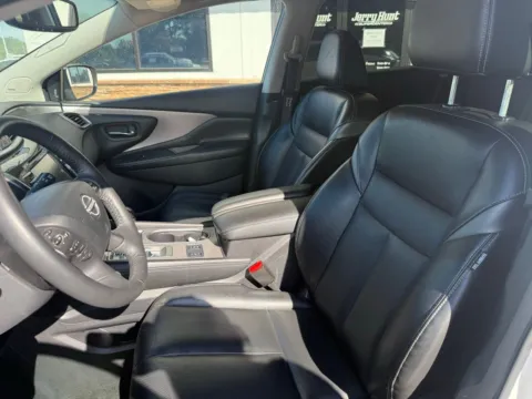 Photos of 2023 Nissan Murano SL for sale in Lexington, NC at Jerry Hunt Supercenter - Lexington