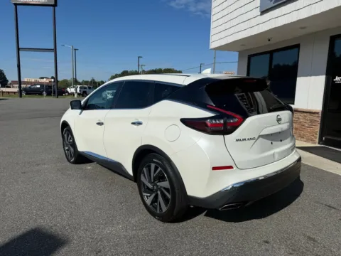 More photos of 2023 Nissan Murano SL at Jerry Hunt Supercenter - Lexington, NC