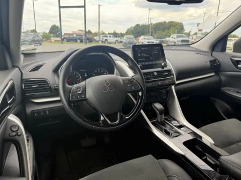 More photos of 2024 Mitsubishi Eclipse Cross SE at Jerry Hunt Supercenter - Lexington, NC