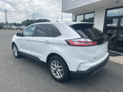 More photos of 2024 Ford Edge SEL at Jerry Hunt Supercenter - Lexington, NC