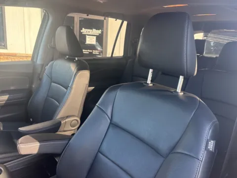 Photos of 2021 Honda Pilot Special Edition for sale in Lexington, NC at Jerry Hunt Supercenter - Lexington