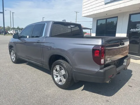 More photos of 2025 Honda Ridgeline RTL at Jerry Hunt Supercenter - Lexington, NC