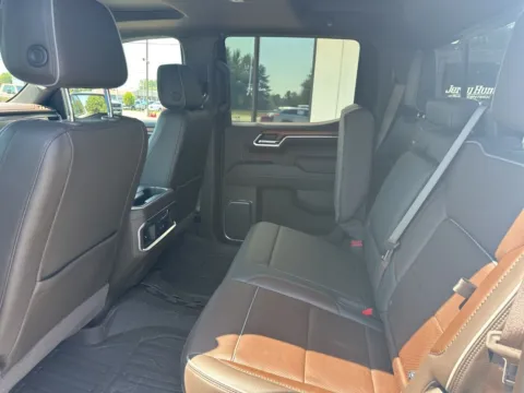 More photos of 2022 GMC Sierra 1500 Denali at Jerry Hunt Supercenter - Lexington, NC