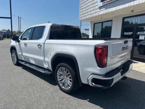 More photos of 2022 GMC Sierra 1500 Denali at Jerry Hunt Supercenter - Lexington, NC