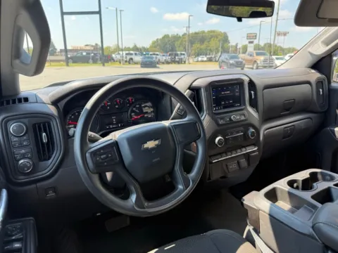 More photos of 2021 Chevrolet Silverado 1500 Custom at Jerry Hunt Supercenter - Lexington, NC