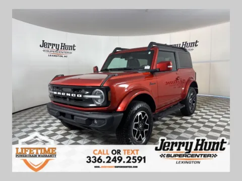 Red 2022 Ford Bronco Outer Banks for sale in Lexington, NC