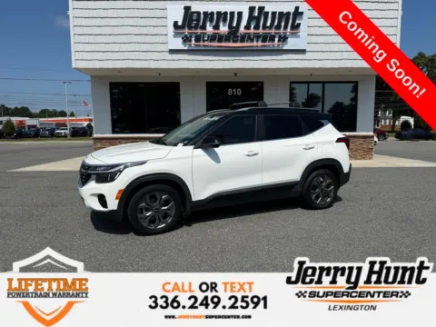 White 2024 Kia Seltos S for sale in Lexington, NC