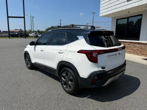 More photos of 2024 Kia Seltos S at Jerry Hunt Supercenter - Lexington, NC