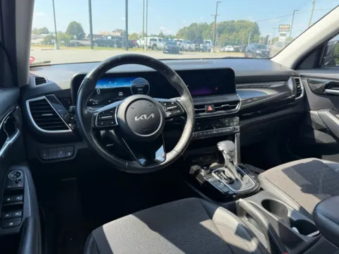 More photos of 2024 Kia Seltos S at Jerry Hunt Supercenter - Lexington, NC