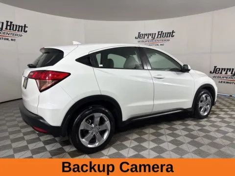 More photos of 2018 Honda HR-V LX at Jerry Hunt Supercenter - Lexington, NC