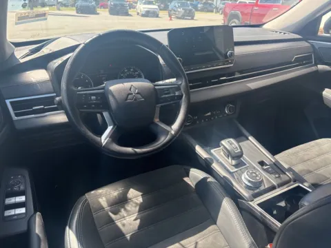 Another view of 2024 Mitsubishi Outlander SE for sale in Lexington, NC at Jerry Hunt Supercenter - Lexington