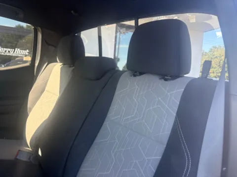 More photos of 2022 Toyota Tacoma TRD Off-Road at Jerry Hunt Supercenter - Lexington, NC
