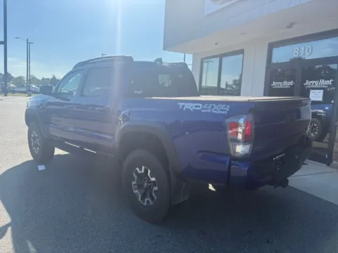 More photos of 2022 Toyota Tacoma TRD Off-Road at Jerry Hunt Supercenter - Lexington, NC