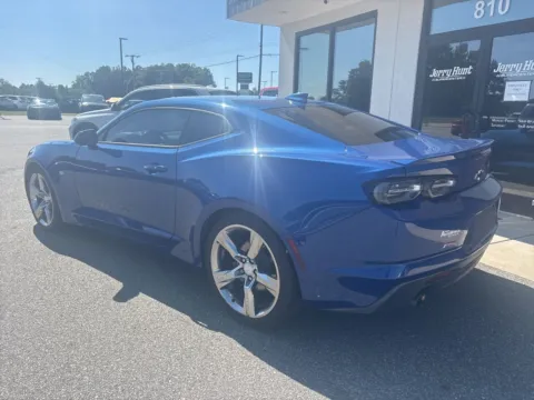 More photos of 2019 Chevrolet Camaro 3LT at Jerry Hunt Supercenter - Lexington, NC
