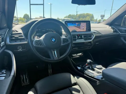 More photos of 2023 BMW X4 M40i at Jerry Hunt Supercenter - Lexington, NC