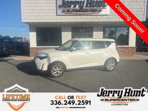 White 2023 Kia Soul LX for sale in Lexington, NC