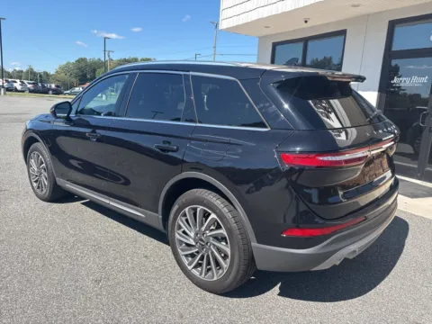 More photos of 2023 Lincoln Corsair Reserve at Jerry Hunt Supercenter - Lexington, NC