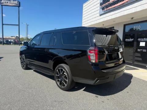 More photos of 2024 Chevrolet Suburban RST at Jerry Hunt Supercenter - Lexington, NC