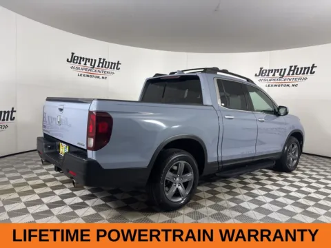 More photos of 2022 Honda Ridgeline RTL-E at Jerry Hunt Supercenter - Lexington, NC