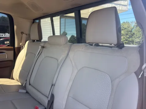 More photos of 2019 Ram 1500 Laramie at Jerry Hunt Supercenter - Lexington, NC