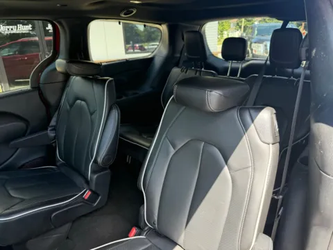 Another view of 2025 Chrysler Pacifica Limited for sale in Lexington, NC at Jerry Hunt Supercenter - Lexington