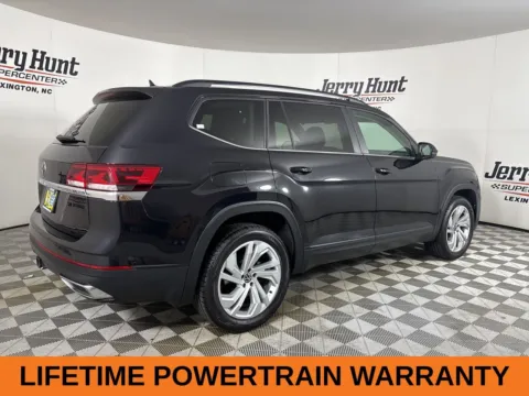 More photos of 2023 Volkswagen Atlas 3.6L V6 SE w/Technology at Jerry Hunt Supercenter - Lexington, NC