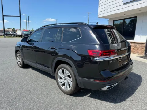 More photos of 2023 Volkswagen Atlas 3.6L V6 SE w/Technology at Jerry Hunt Supercenter - Lexington, NC