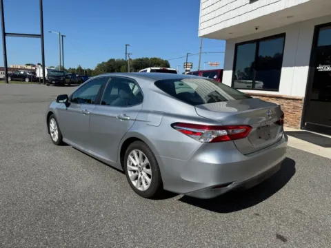 More photos of 2018 Toyota Camry L at Jerry Hunt Supercenter - Lexington, NC