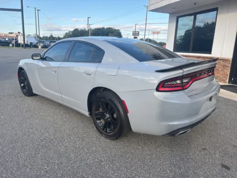 More photos of 2022 Dodge Charger SXT at Jerry Hunt Supercenter - Lexington, NC