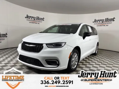 White 2024 Chrysler Pacifica Touring L for sale in Lexington, NC