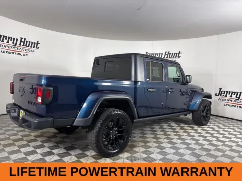 More photos of 2025 Jeep Gladiator Nighthawk at Jerry Hunt Supercenter - Lexington, NC