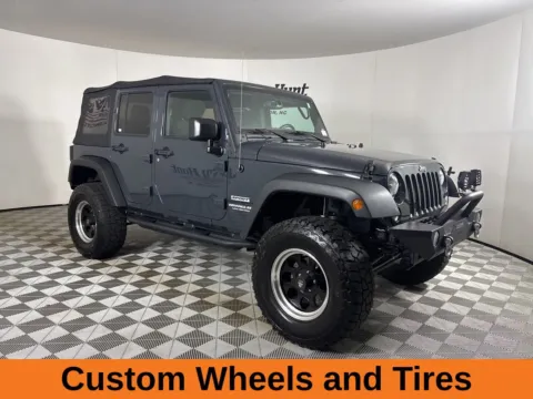 More photos of 2017 Jeep Wrangler Unlimited Sport at Jerry Hunt Supercenter - Lexington, NC