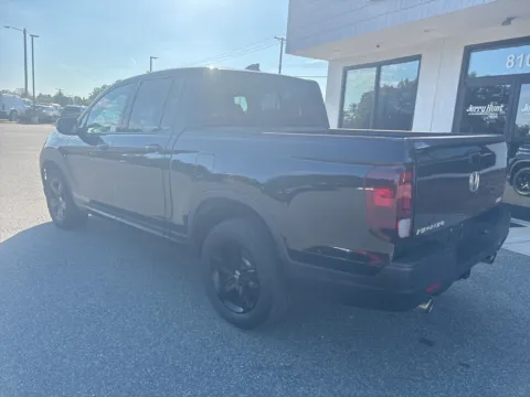 More photos of 2023 Honda Ridgeline Black Edition at Jerry Hunt Supercenter - Lexington, NC