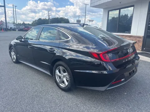 More photos of 2021 Hyundai Sonata SE at Jerry Hunt Supercenter - Lexington, NC