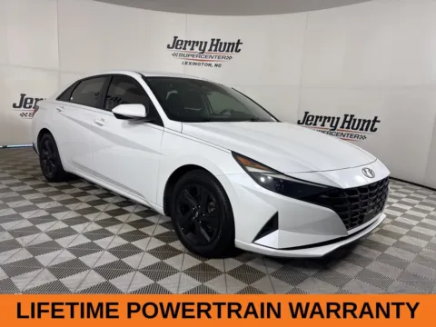More photos of 2021 Hyundai Elantra SEL at Jerry Hunt Supercenter - Lexington, NC