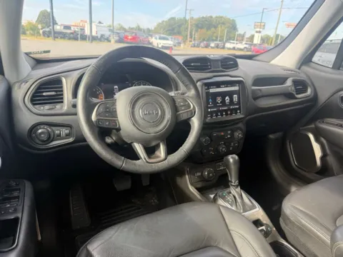 More photos of 2021 Jeep Renegade Limited at Jerry Hunt Supercenter - Lexington, NC