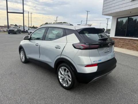 More photos of 2022 Chevrolet Bolt EUV LT at Jerry Hunt Supercenter - Lexington, NC