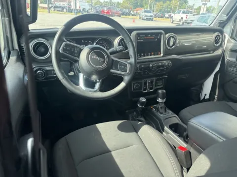 Another view of 2023 Jeep Gladiator Overland for sale in Lexington, NC at Jerry Hunt Supercenter - Lexington