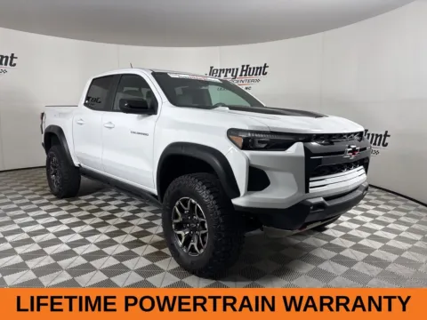 More photos of 2024 Chevrolet Colorado ZR2 at Jerry Hunt Supercenter - Lexington, NC