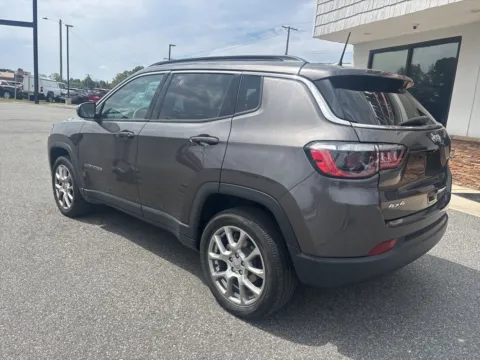 More photos of 2022 Jeep Compass Latitude Lux at Jerry Hunt Supercenter - Lexington, NC