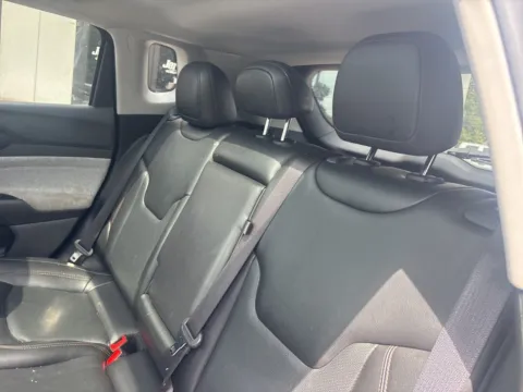 More photos of 2022 Jeep Compass Latitude Lux at Jerry Hunt Supercenter - Lexington, NC