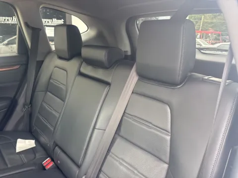 More photos of 2021 Honda CR-V Touring at Jerry Hunt Supercenter - Lexington, NC