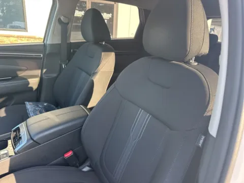 Photos of 2022 Hyundai Tucson SEL for sale in Lexington, NC at Jerry Hunt Supercenter - Lexington