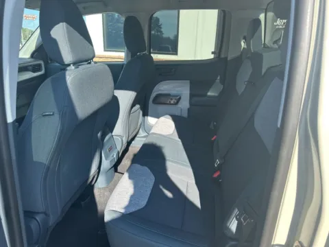 More photos of 2025 Ford Maverick XLT at Jerry Hunt Supercenter - Lexington, NC